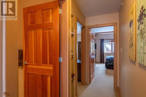 1003 Mountain View Road Unit# B, Rossland, BC - Indoor Photo Showing Other Room