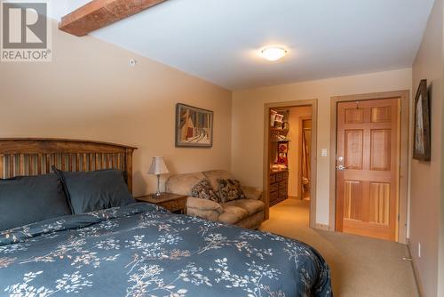 1003 Mountain View Road Unit# B, Rossland, BC - Indoor Photo Showing Bedroom