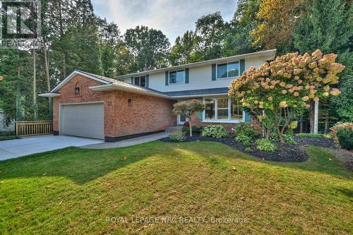 33 Berkwood Place, Pelham (662 - Fonthill), ON - Outdoor With Facade