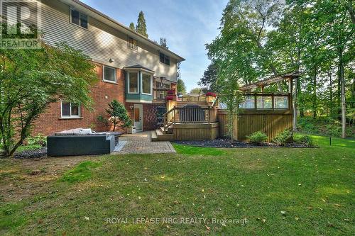 33 Berkwood Place, Pelham (662 - Fonthill), ON - Outdoor