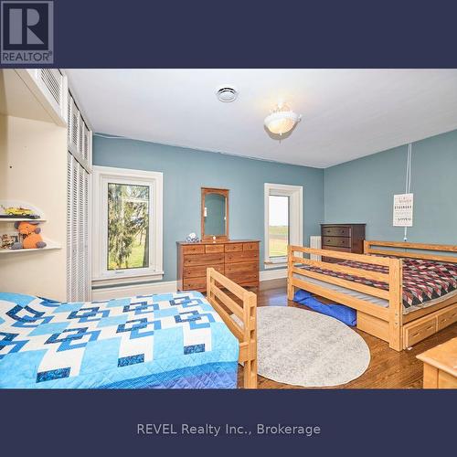 1171 Mcnab Road, Niagara-On-The-Lake (102 - Lakeshore), ON - Indoor Photo Showing Bedroom