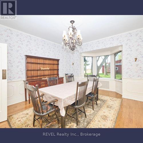 1171 Mcnab Road, Niagara-On-The-Lake (102 - Lakeshore), ON - Indoor Photo Showing Dining Room