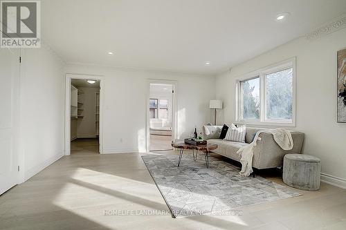 149 Olive Avenue, Toronto, ON - Indoor Photo Showing Living Room