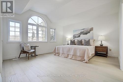 149 Olive Avenue, Toronto, ON - Indoor Photo Showing Bedroom