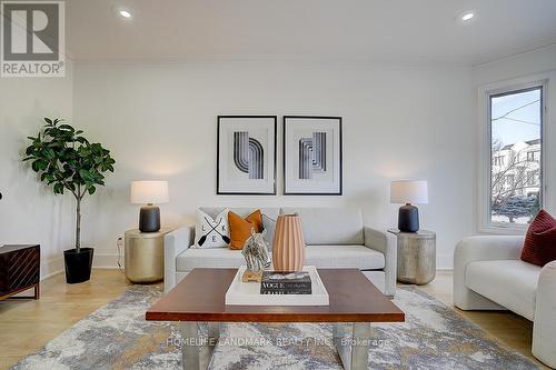 149 Olive Avenue, Toronto, ON - Indoor Photo Showing Living Room