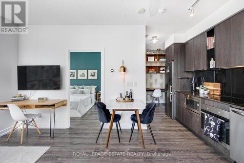 712 - 200 Sackville Street, Toronto, ON - Indoor Photo Showing Dining Room