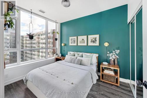 712 - 200 Sackville Street, Toronto, ON - Indoor Photo Showing Bedroom