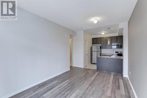 211 - 84 Aspen Springs Drive, Clarington, ON - Indoor Photo Showing Kitchen