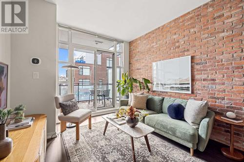 219 - 88 Colgate Avenue, Toronto, ON - Indoor Photo Showing Living Room