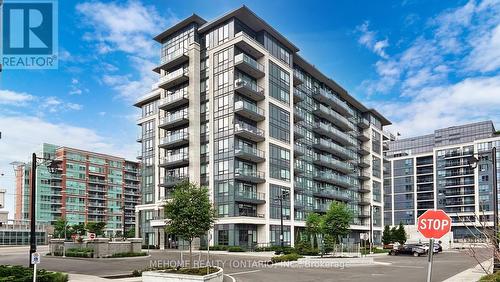 905 - 396 Highway 7, Richmond Hill, ON - Outdoor With Facade