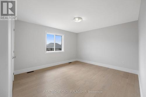 137 Tuscany Trail, Chatham-Kent, ON - Indoor Photo Showing Other Room