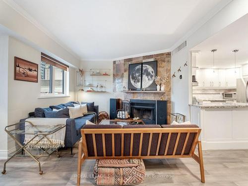 Th6-80 Adelaide St E, Toronto, ON - Indoor Photo Showing Living Room With Fireplace