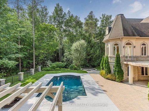 55 Greenvalley Circ, Whitchurch-Stouffville, ON - Outdoor With In Ground Pool