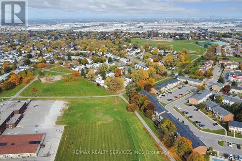 14 Greenhills Square, Brampton, ON - Outdoor With View