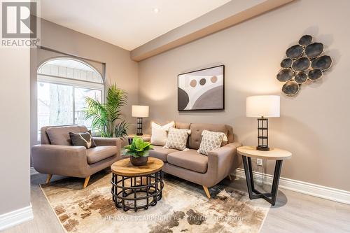 57 Century Street, Hamilton, ON - Indoor Photo Showing Living Room