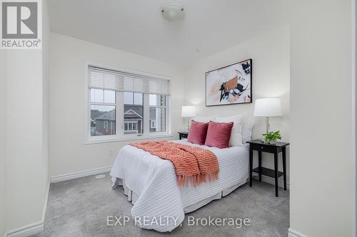 26 - 143 Ridge Road, Cambridge, ON - Indoor Photo Showing Bedroom