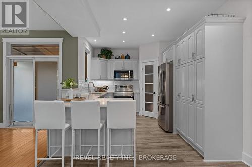 2138 Balantrae Circle, Kingston (City Southwest), ON - Indoor Photo Showing Kitchen