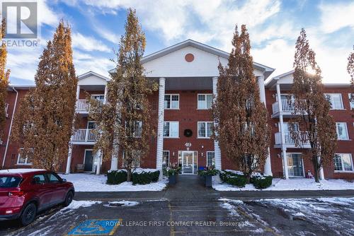 215 - 49 Jacobs Terrace, Barrie, ON - Outdoor With Facade