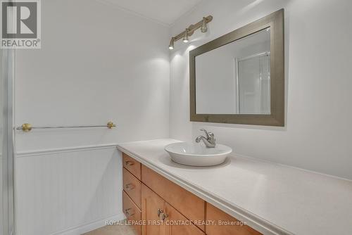 215 - 49 Jacobs Terrace, Barrie, ON - Indoor Photo Showing Bathroom