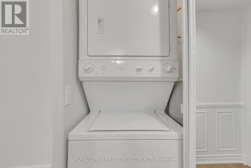 215 - 49 Jacobs Terrace, Barrie, ON - Indoor Photo Showing Laundry Room