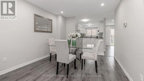 1575 Shale Oak Mews, Mississauga, ON - Indoor Photo Showing Dining Room