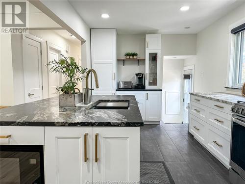 2845 Virginia Park, Windsor, ON - Indoor Photo Showing Kitchen With Upgraded Kitchen