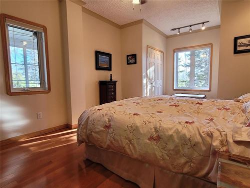 26159 Pr 331 Highway E, Newton, MB - Indoor Photo Showing Bedroom