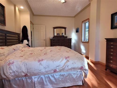 26159 Pr 331 Highway E, Newton, MB - Indoor Photo Showing Bedroom