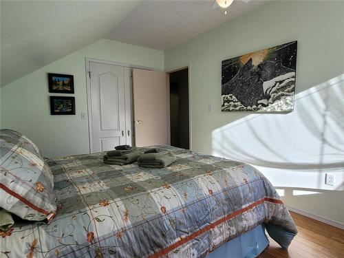 26159 Pr 331 Highway E, Newton, MB - Indoor Photo Showing Bedroom