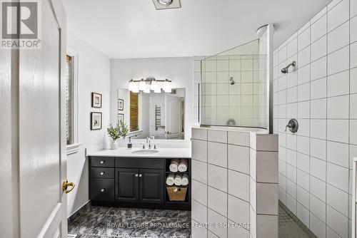 4188 Mangan Boulevard, Kingston (City North Of 401), ON - Indoor Photo Showing Bathroom