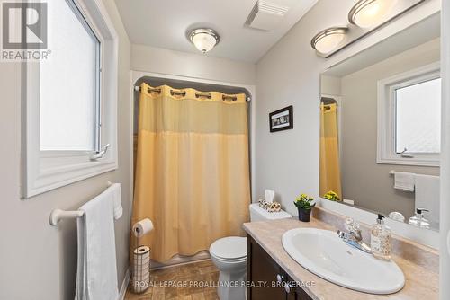 1491 Albany Drive, Kingston (City Northwest), ON - Indoor Photo Showing Bathroom