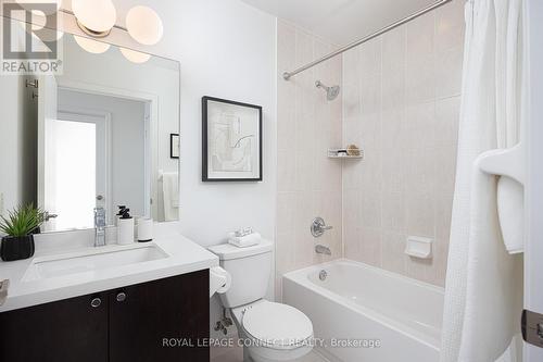 1119 - 61 Heintzman Street, Toronto, ON - Indoor Photo Showing Bathroom