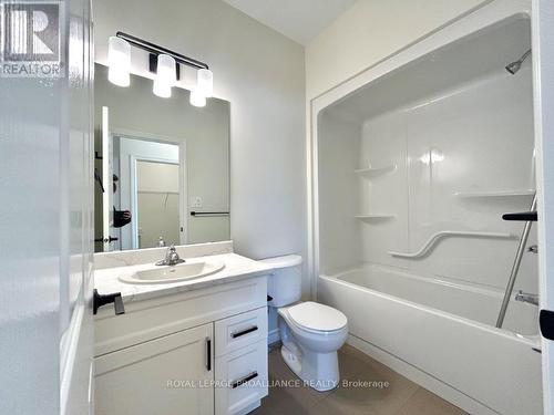 37 Athabaska Drive, Belleville, ON - Indoor Photo Showing Bathroom