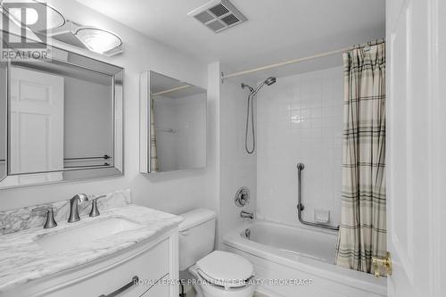 603 - 14 Greenview Drive, Kingston (Central City West), ON - Indoor Photo Showing Bathroom