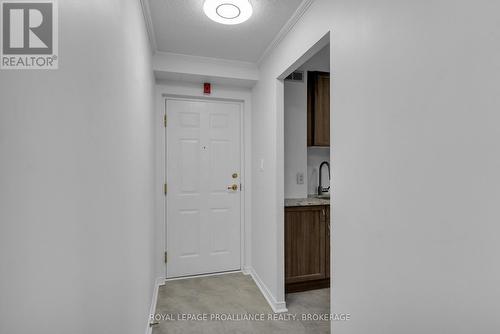 603 - 14 Greenview Drive, Kingston (Central City West), ON - Indoor Photo Showing Other Room