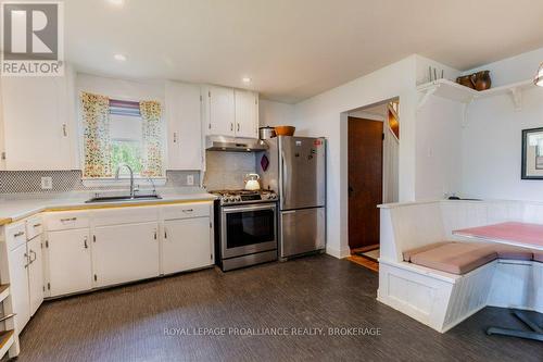 21C Highway 95, Frontenac Islands, ON - Indoor Photo Showing Kitchen