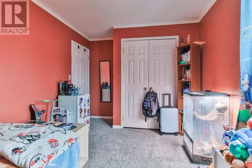 128 Aspen Street, Brant, ON - Indoor Photo Showing Bedroom