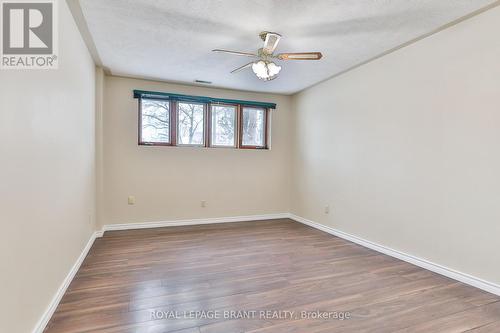 128 Aspen Street, Brant, ON - Indoor Photo Showing Other Room