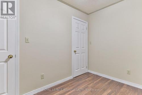 128 Aspen Street, Brant, ON - Indoor Photo Showing Other Room