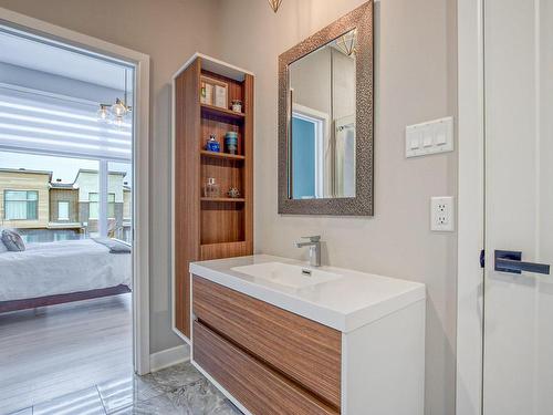 Ensuite bathroom - 958 Rue Ange-Aimé-Lebrun, Beloeil, QC 