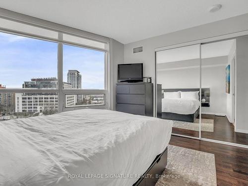 1104-215 Fort York Blvd, Toronto, ON - Indoor Photo Showing Bedroom