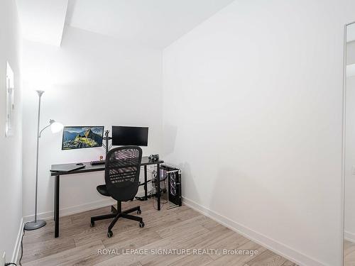 3115-108 Peter St, Toronto, ON - Indoor Photo Showing Office