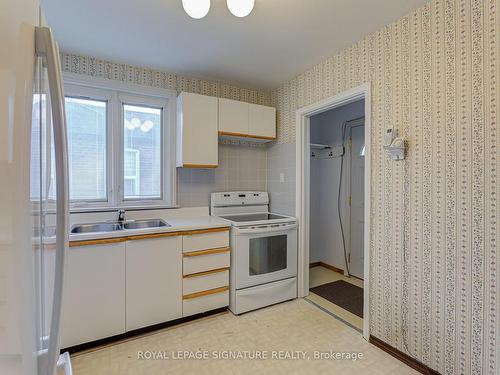 36 Kilpatrick Dr, Toronto, ON - Indoor Photo Showing Kitchen With Double Sink