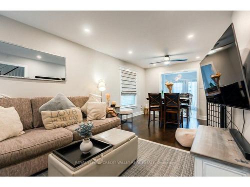 75 Sandmere Ave, Brampton, ON - Indoor Photo Showing Living Room