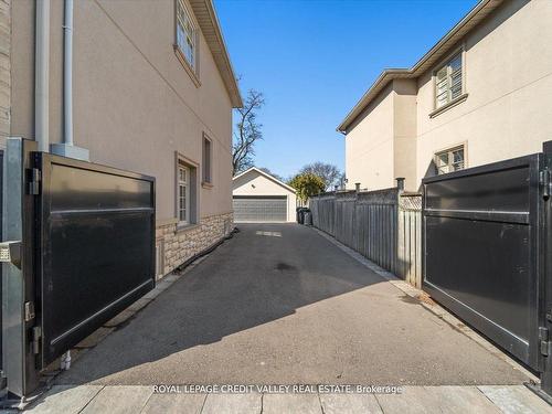 128 Laurel Ave, Toronto, ON - Outdoor With Exterior