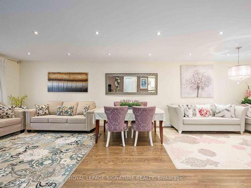 41 Dixington Cres, Toronto, ON - Indoor Photo Showing Living Room