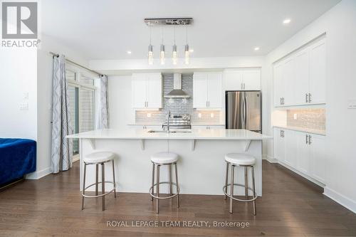 341 Big Dipper Street, Ottawa, ON - Indoor Photo Showing Kitchen With Stainless Steel Kitchen With Upgraded Kitchen