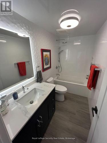 1512 Holborn Road, East Gwillimbury, ON - Indoor Photo Showing Bathroom