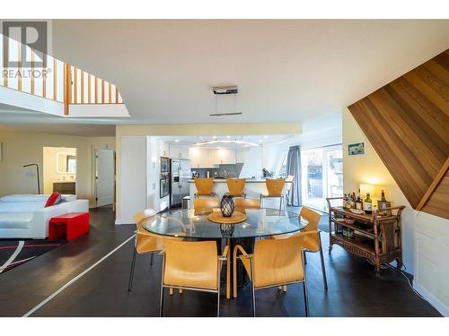 16709 Maki Road, Lake Country, BC - Indoor Photo Showing Dining Room