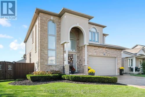 6931 Courtney Crescent, Niagara Falls (219 - Forestview), ON - Outdoor With Facade